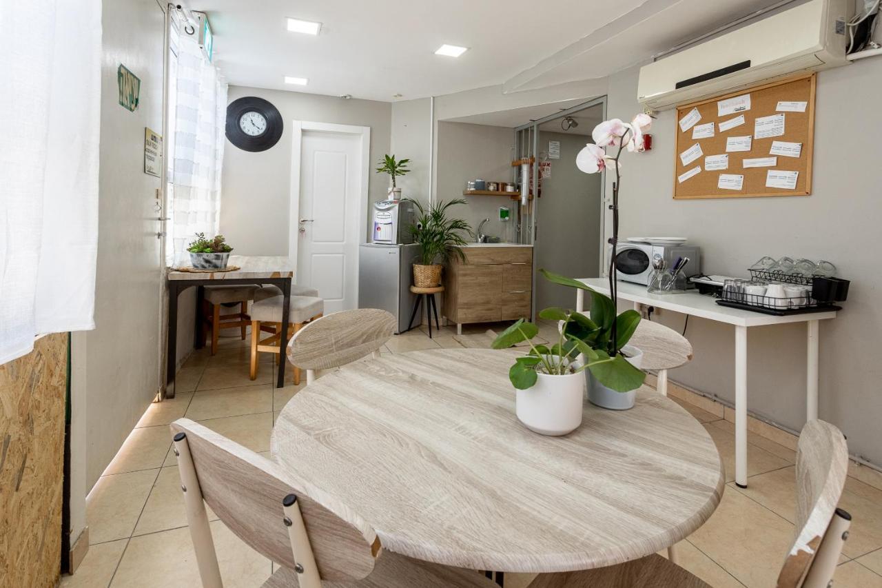 Little Prince Hostel-5 Min Walk To The Beach Eilat Exteriör bild